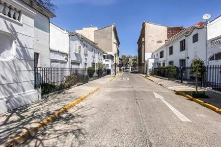 Hom I Moderno Estudio Junto Al Metro Republica Appartamento Santiago del Cile